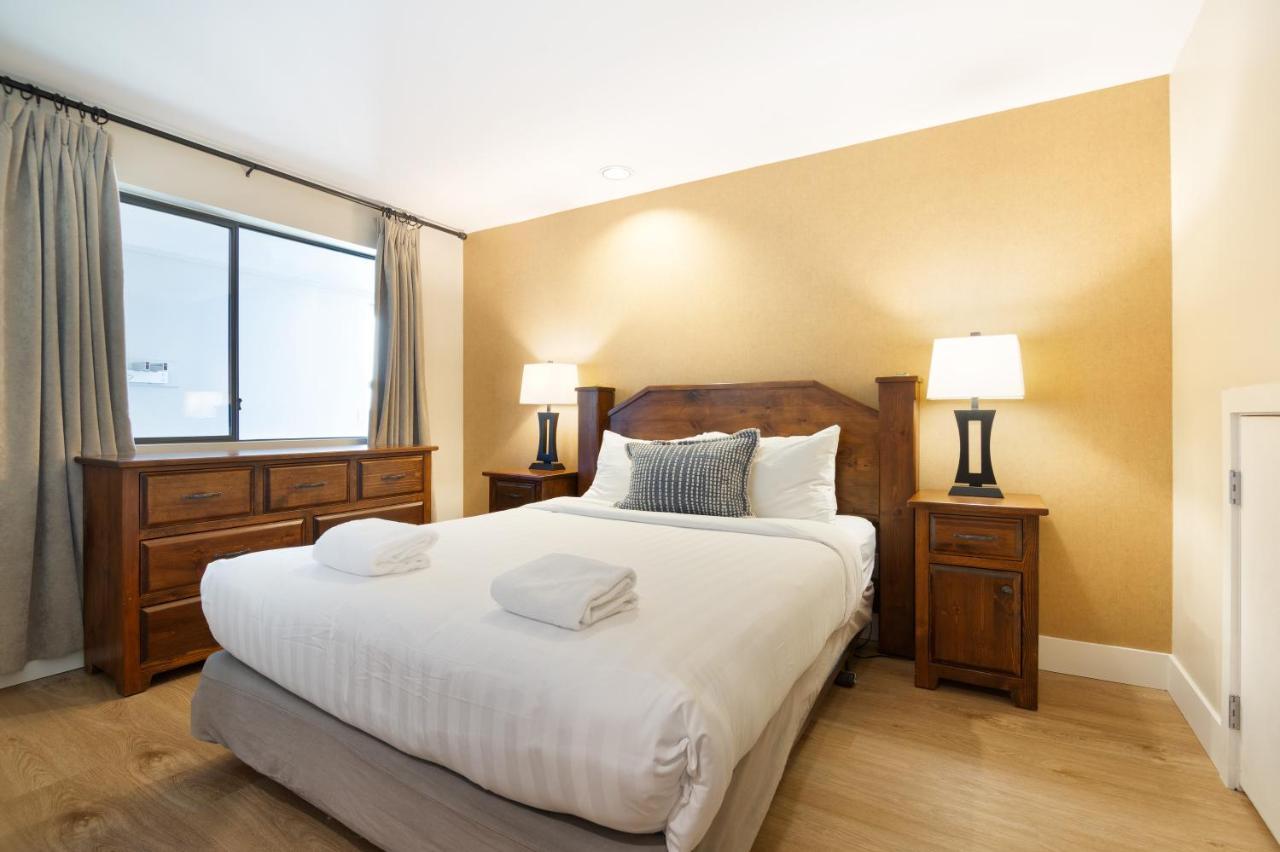 וויסטלר Powder'S Edge By Latour Hotels And Resorts מראה חיצוני תמונה